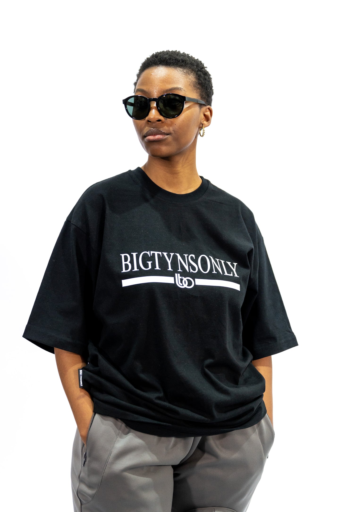 BTO ESSENTIAL BLACK T-SHIRT
