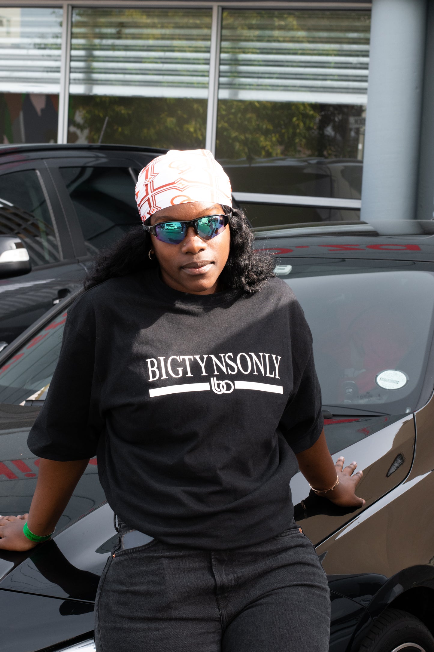 BTO ESSENTIAL BLACK T-SHIRT